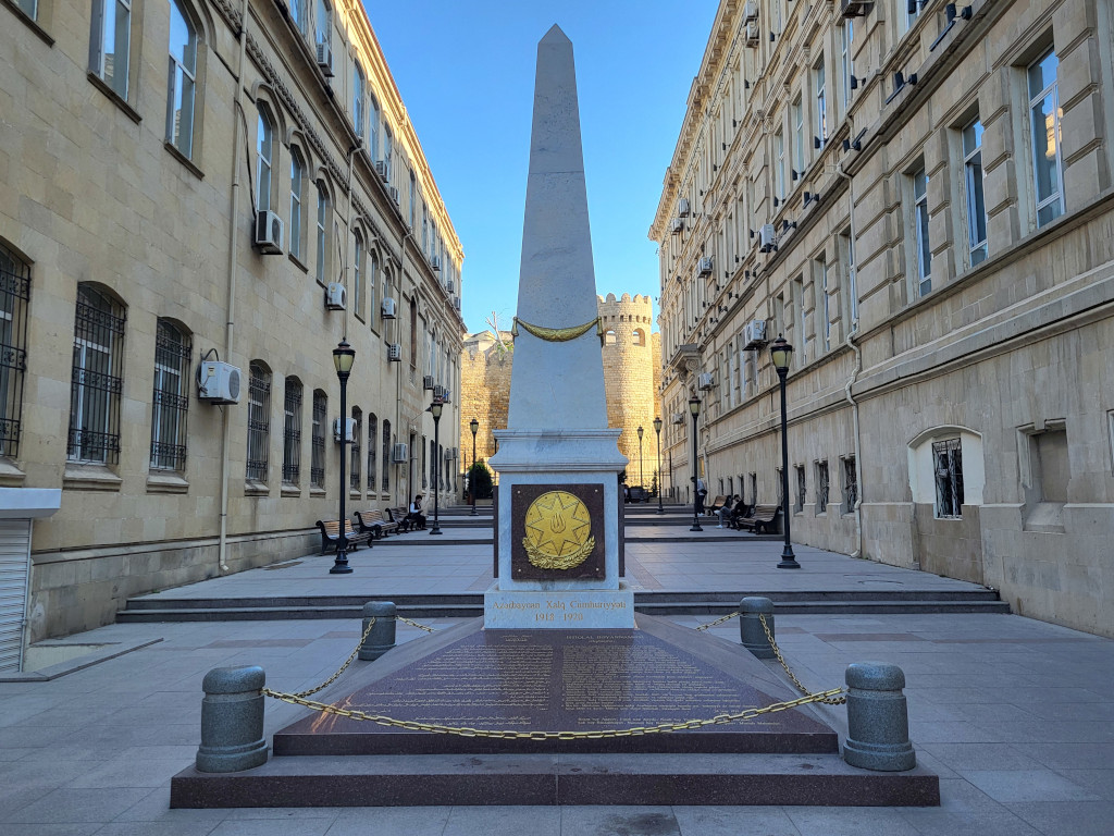 Кавказская армия, британские интервенты и первая&nbsp;республика