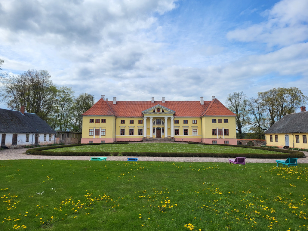 Тукумс, дворец Дурбе